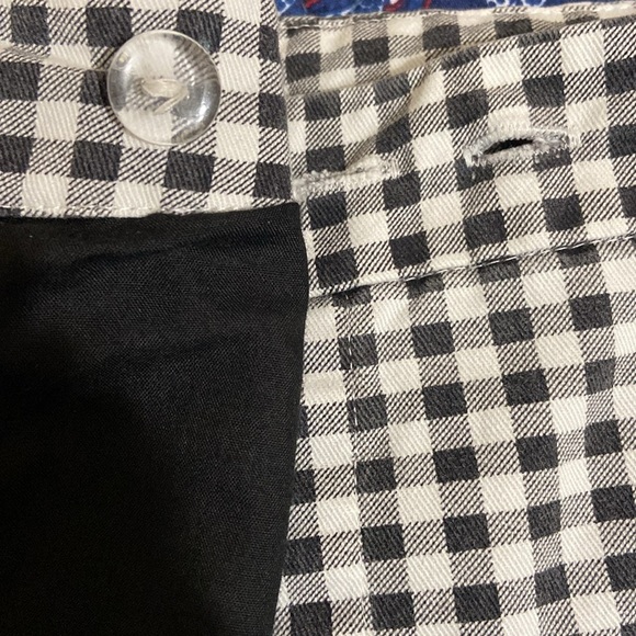 Forever 21 Girl plaided Skirt - Picture 9 of 9